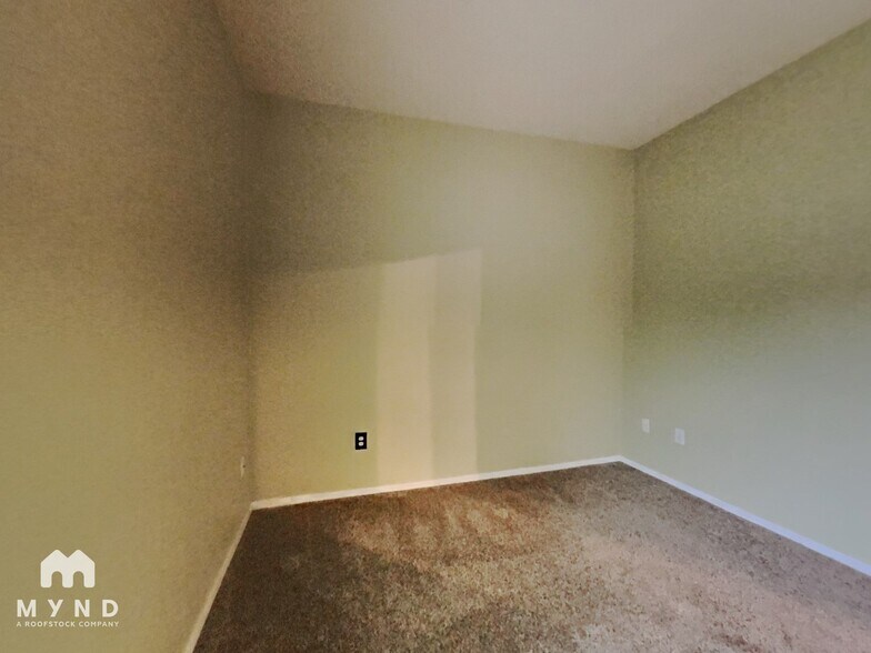 Building Photo - 4200 E Commerce Way