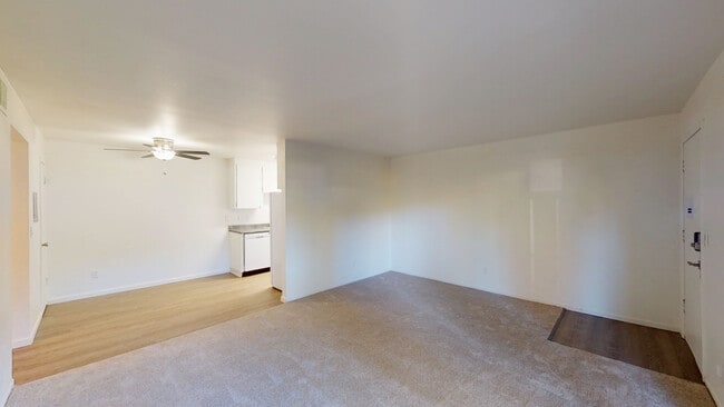 Building Photo - 410 Alameda del Prado