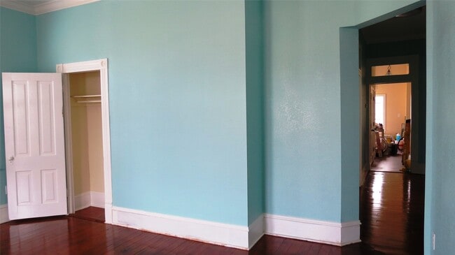 Building Photo - 2809 Avenue H