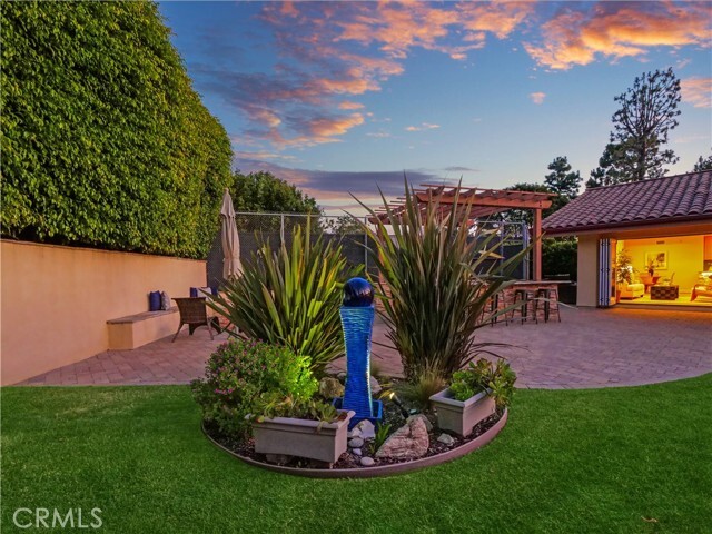 Building Photo - 30256 Avenida Selecta