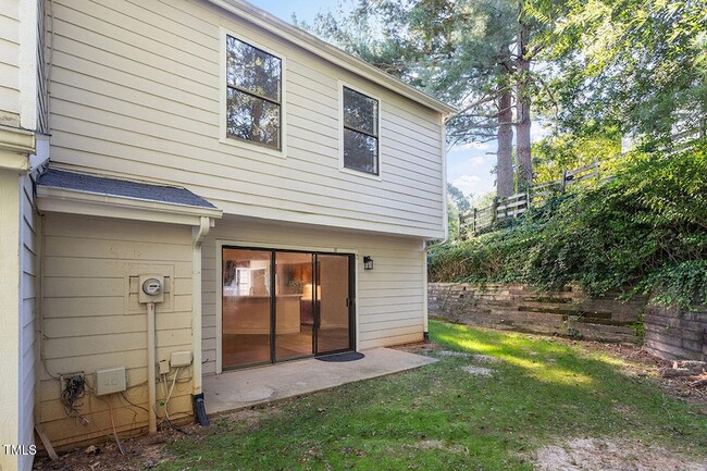 Building Photo - 7820 Falcon Rest Cir