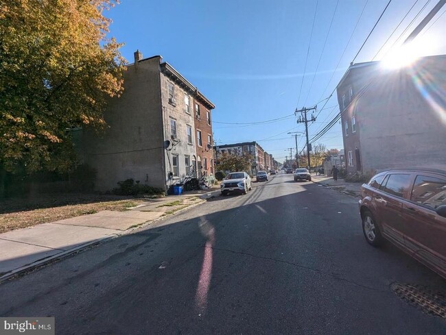 Building Photo - 2020 W Norris St