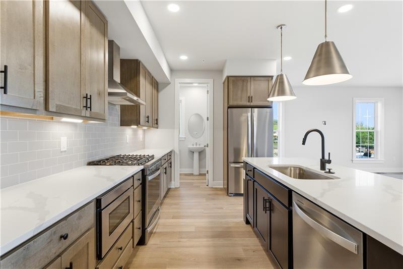 Building Photo - 227 Oliver Way