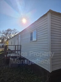 Building Photo - 107 Gumbo Dr