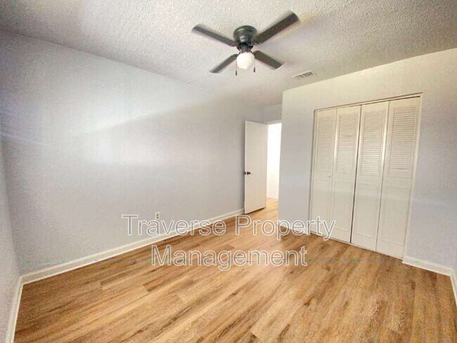 Building Photo - 3519 Winslow Dr