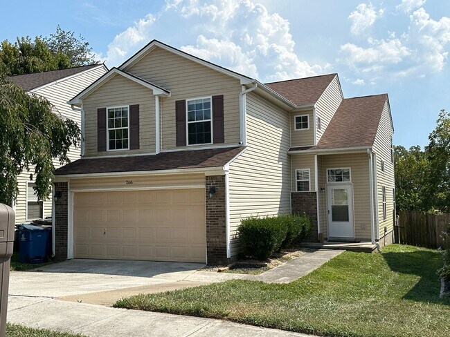 Primary Photo - Beautiful 3 BR, 2.5 Bath House in Georgetown! Open Layout, Fenced Backyard, Attached Garage