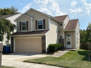 Building Photo - *YULETIDE SPECIAL-1/2 OFF 1st FULL MONTH!* Beautiful 3 BR, 2.5 Bath House!