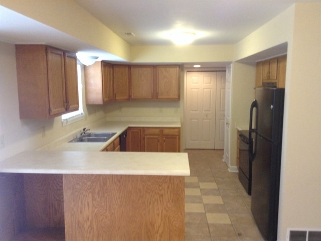 Building Photo - 7248 Cordova Dr