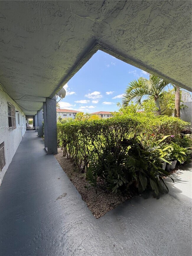 Building Photo - 4050 NW 135th St