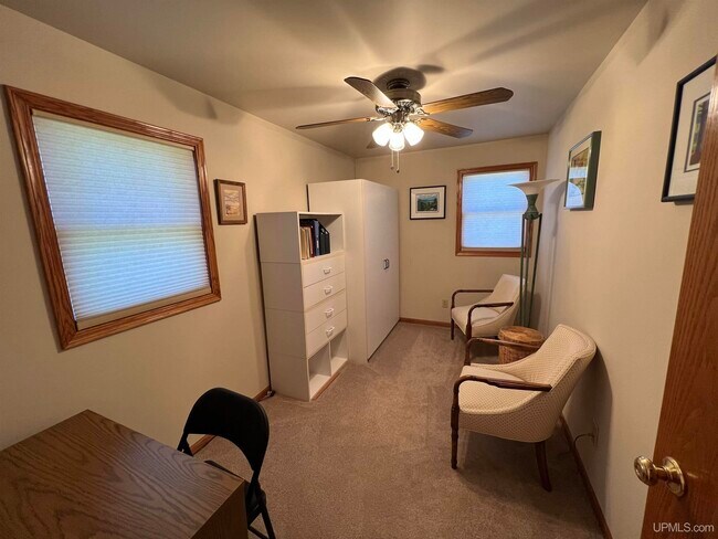 Den/Nursury/Office - 605 W Houghton Ave