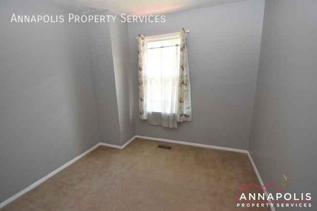 Building Photo - 355 Rambling Ridge Ct