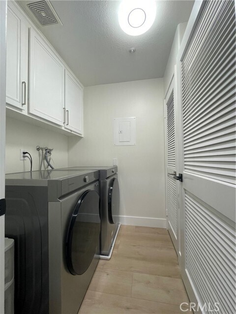 Building Photo - 1007 Terra Bella