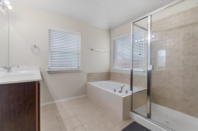 Building Photo - 2035 Karsen Ln