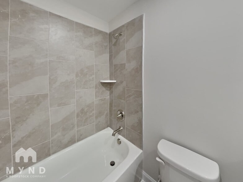 Building Photo - 7000 Point Bar Pl