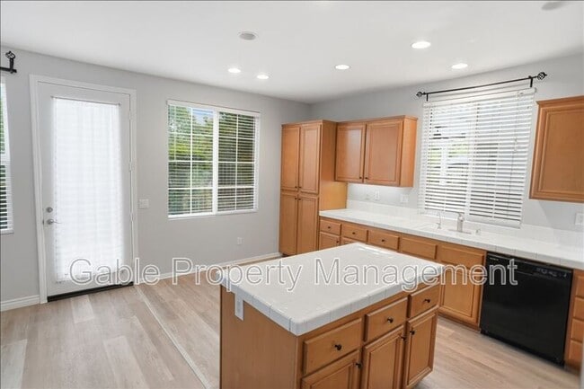 Building Photo - 23206 Brooke Ln