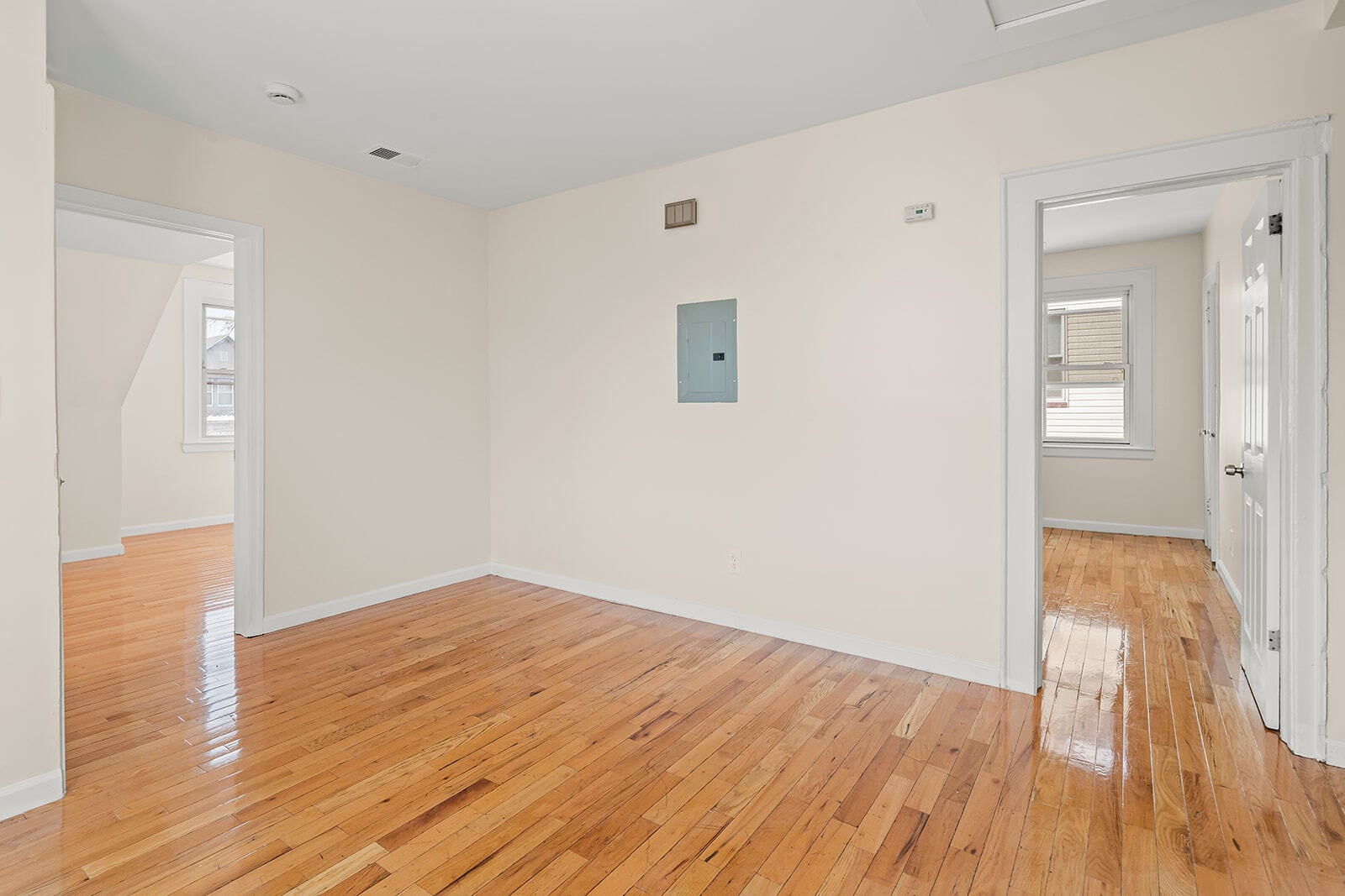 Building Photo - 295 Goldsmith Ave