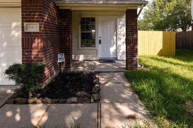 Building Photo - 19362 Moss Meadow Ln