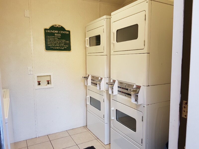 Building Photo - 245 N Halifax Ave