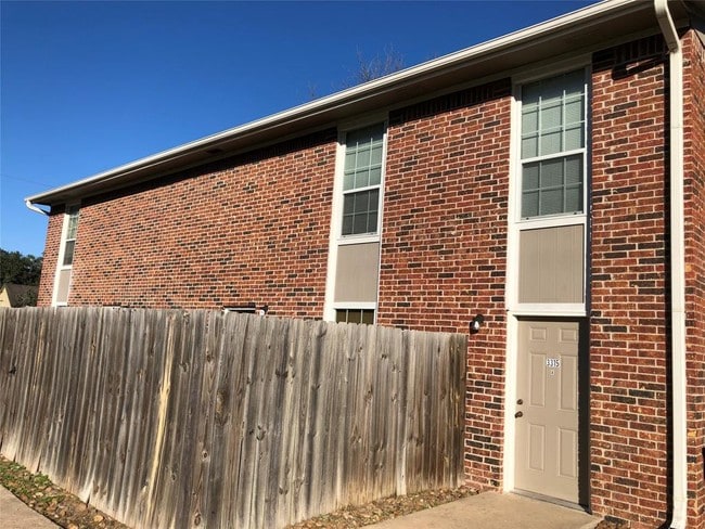 Primary Photo - 3315 Avenue P