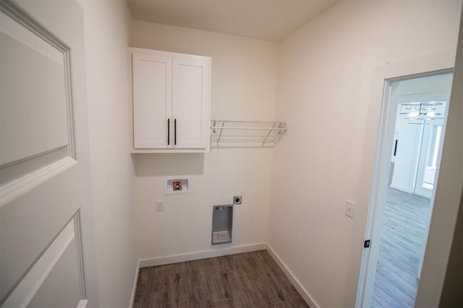 Building Photo - 17584 Salma Rd