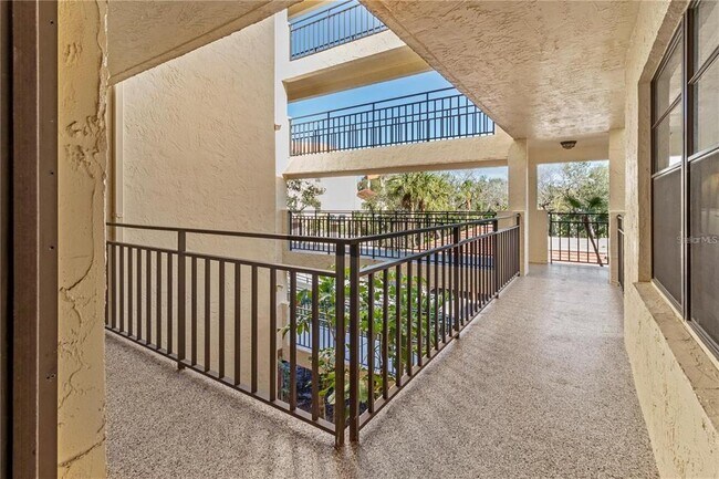 Building Photo - 6460 Mourning Dove Dr