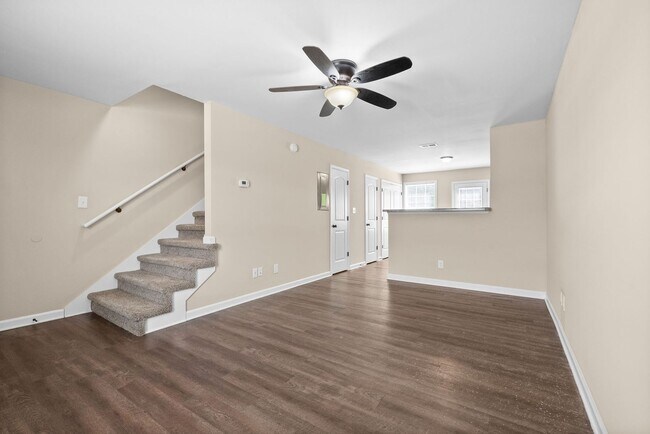 Building Photo - 622 Appleton Dr
