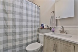 Building Photo - 14 W Water St