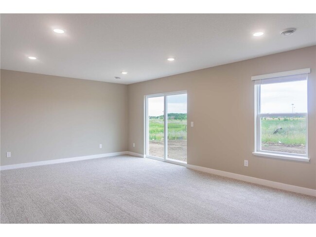 Building Photo - 20585 Geyser Ct