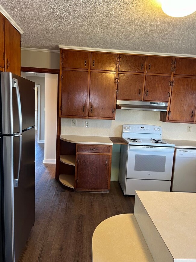 Building Photo - 169 S Croom Bland Rd