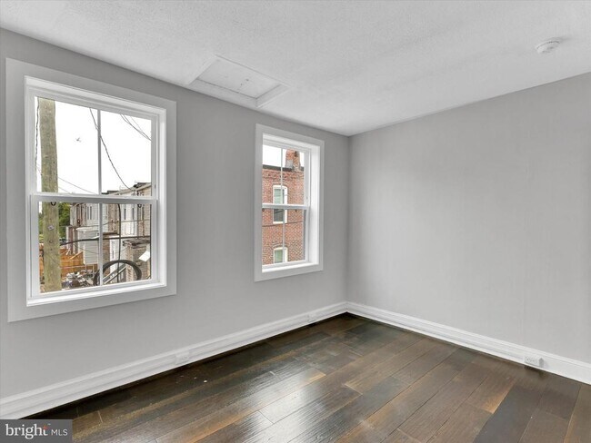 Building Photo - 3009 McElderry St