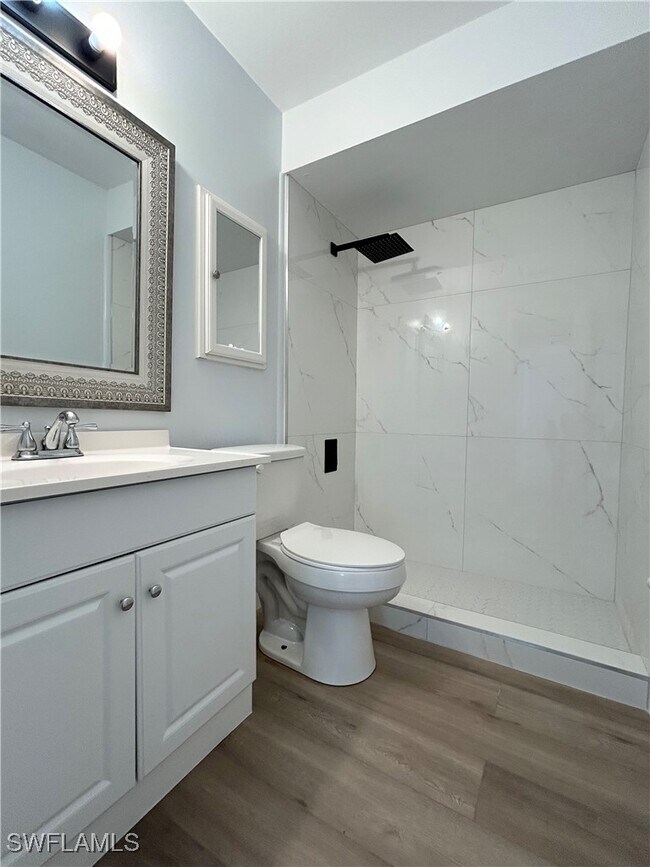 Building Photo - 1428 SE 20th Ave