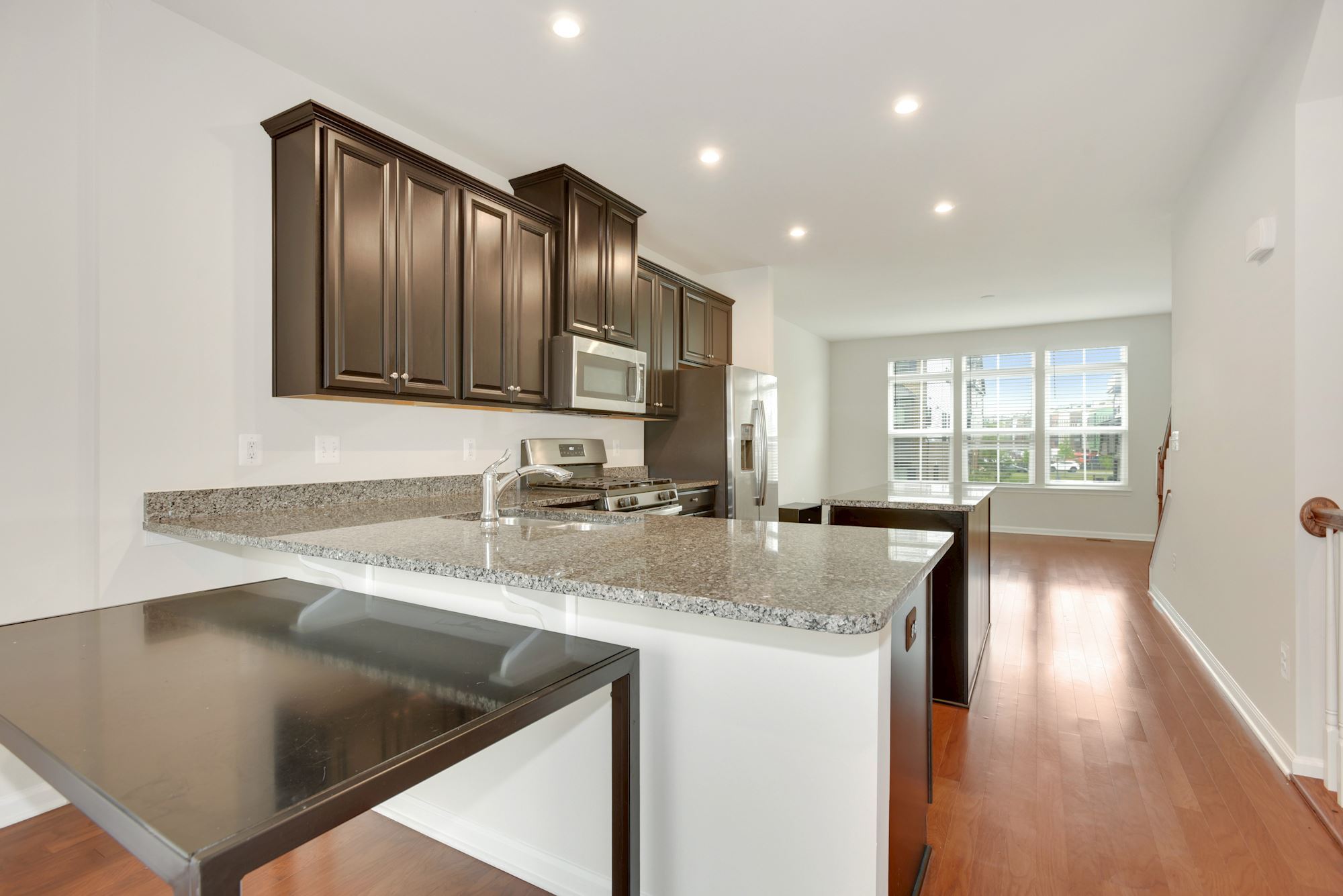 Building Photo - 43501 Apple Orchard Sq