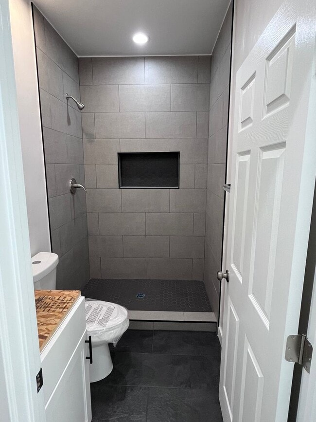 Building Photo - 5215-5217 Catoctin Drive