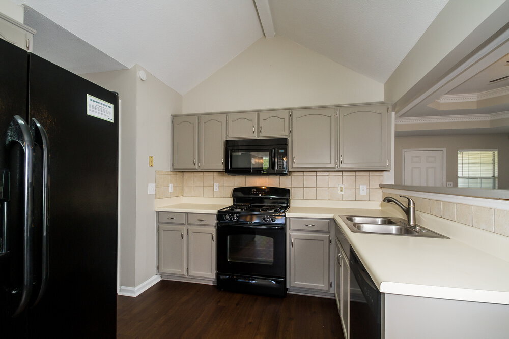 Building Photo - 1502 Amberwood Cir