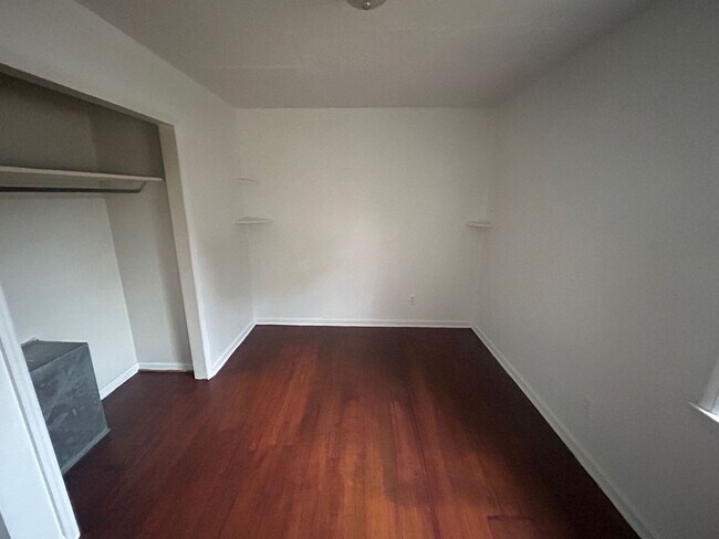 Building Photo - 3 bed, 1 1/2 bath  Forest Acres brick home located off of Satchel Ford Rd