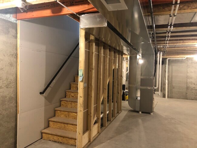 Building Photo - 604 Sugar Maple Ln