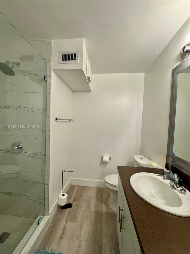 Building Photo - 2469 Cordoba Bend