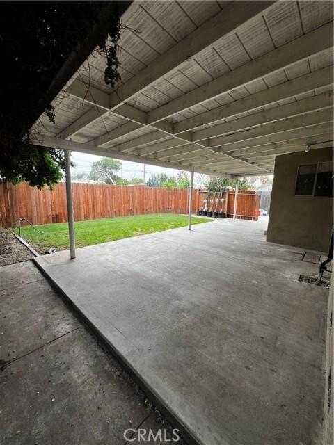 Building Photo - 25546 Byron St
