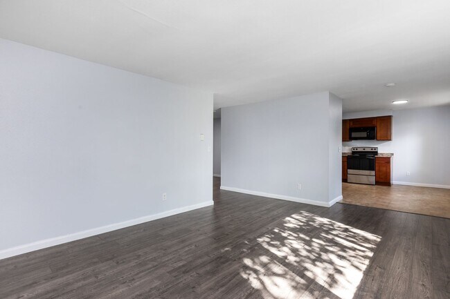 Building Photo - 5199