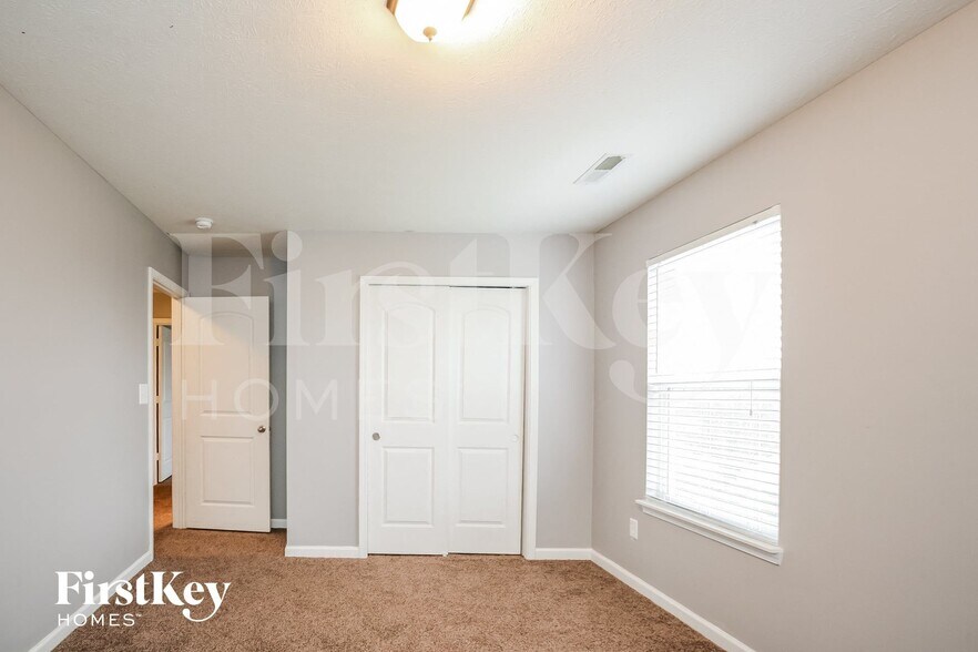 Building Photo - 1843 Brook Crossing Way