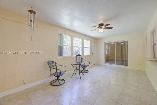 Building Photo - 9039 NW 21st Ct