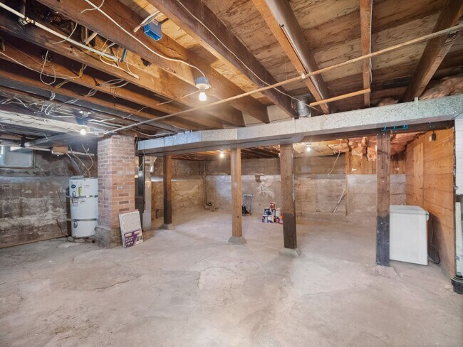 Building Photo - Modern & Cozy Retreat in Spokane – Prime Location Near Downtown