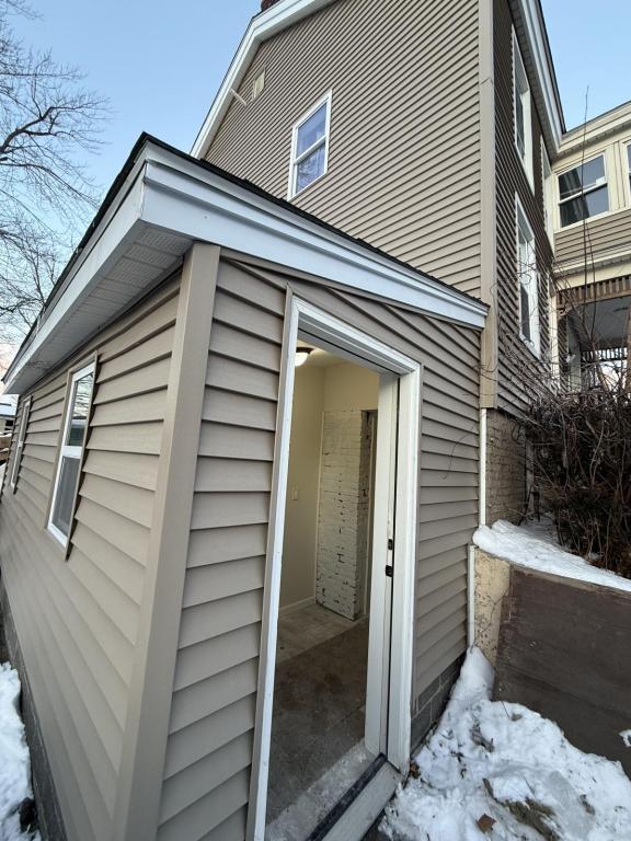 Building Photo - 27 South St