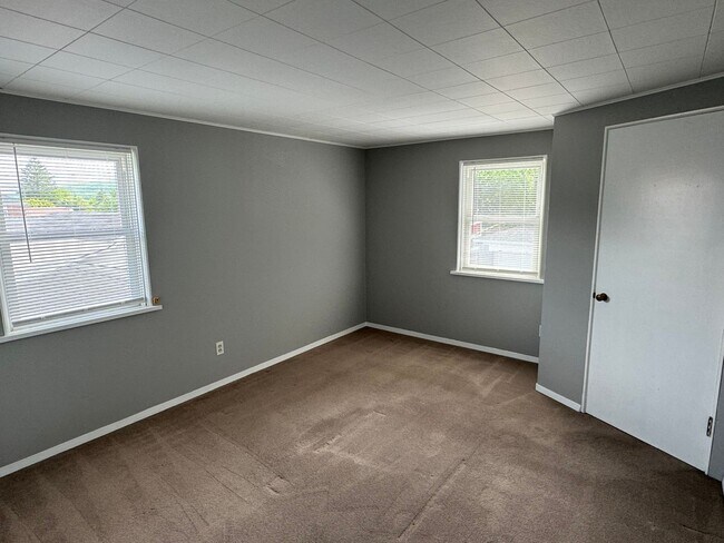 Building Photo - 517 Liberty St