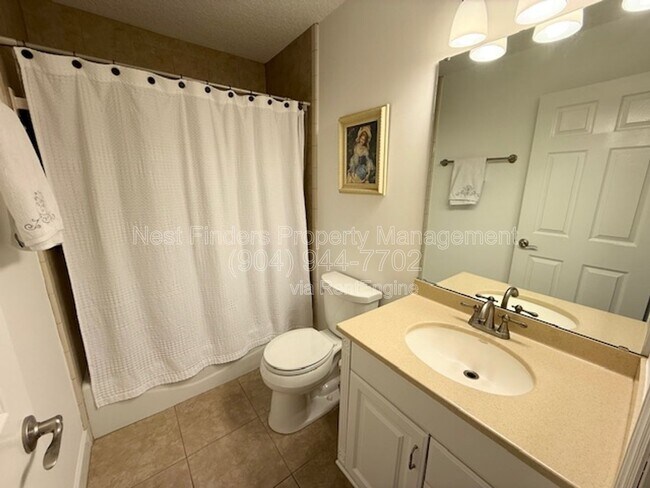 Building Photo - 12784 Cattail Pond Cir S