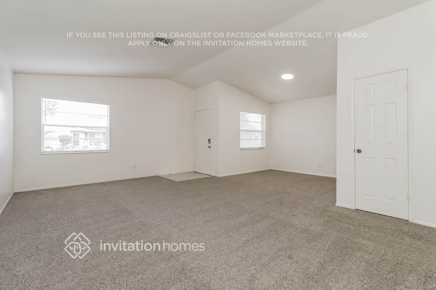 Building Photo - 4128 Gray Squirrel Ln