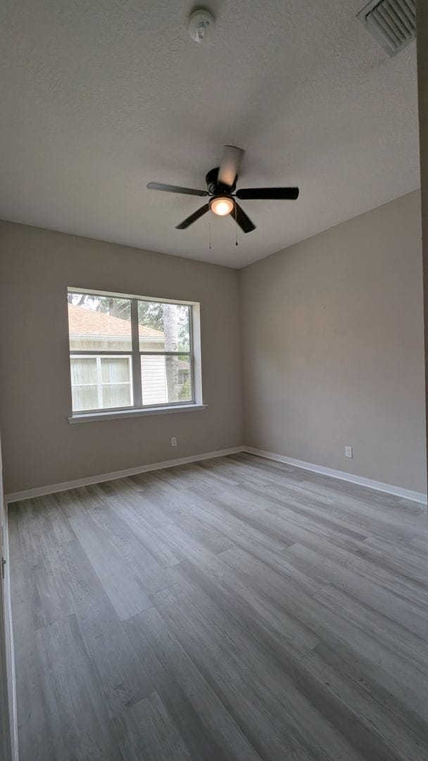 Building Photo - Beautiful 3/2 in Fiddlers Cove