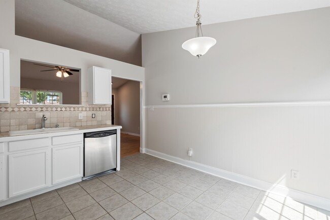 Building Photo - 5957 Warrenpark Ln