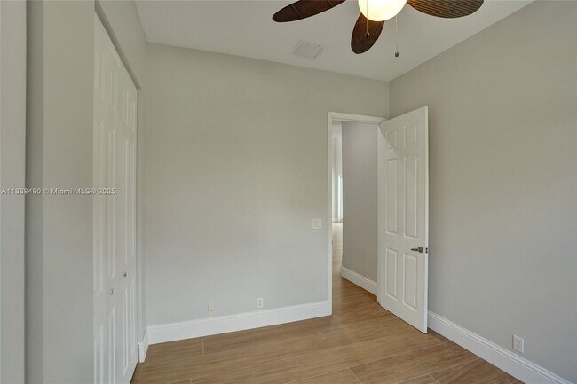 Building Photo - 4222 Cedar Creek Ranch Cir