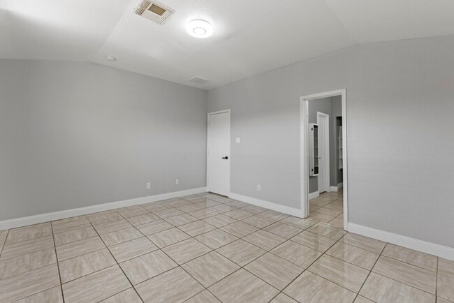 Building Photo - 14138 Concord Meadow Ln